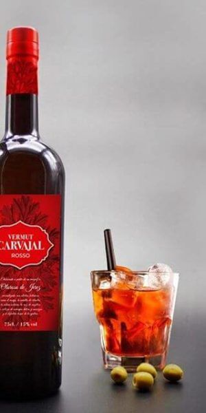 Vermouth rojo con oloroso de las Bodegas Carvajal