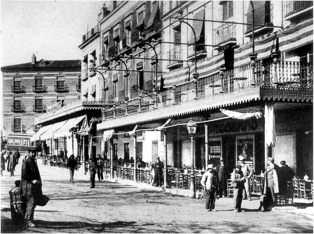 Plaza del Arenal en Nonduermas fotografía antigua
