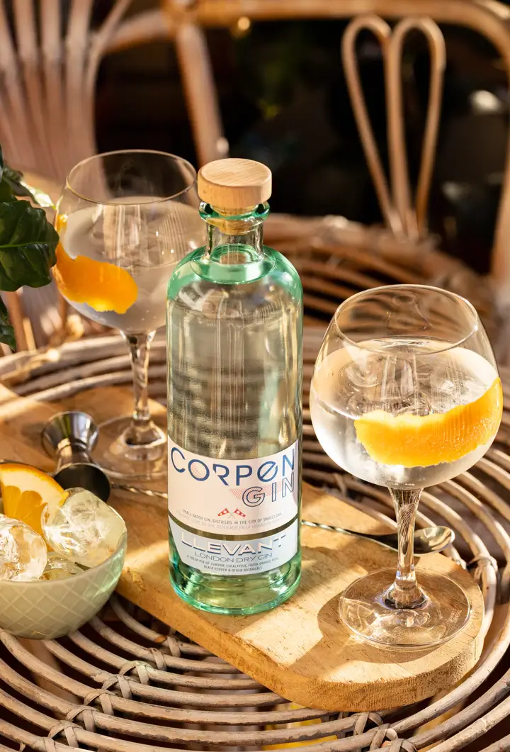 Perfect Serve Corpen Gin